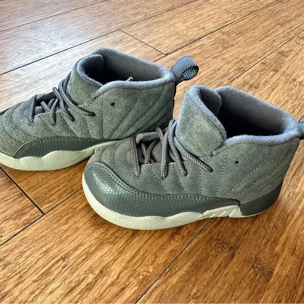 NIKE AIR JORDAN 12 RETRO BT DARK GREY/WOLF GREY